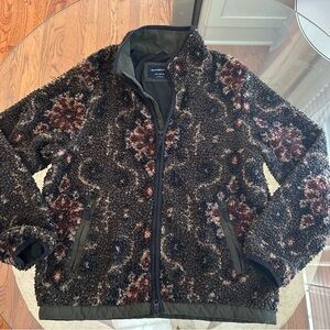 Abercrombie men’s fleece size L